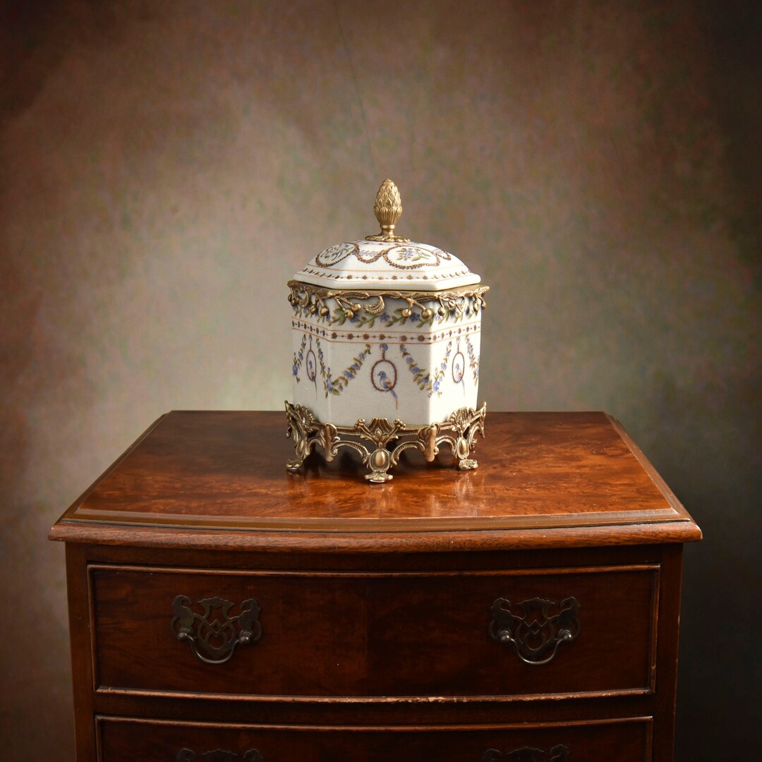 Porcelain Box With Lid, Bronze Mounted, Floral Ornaments, Elegant