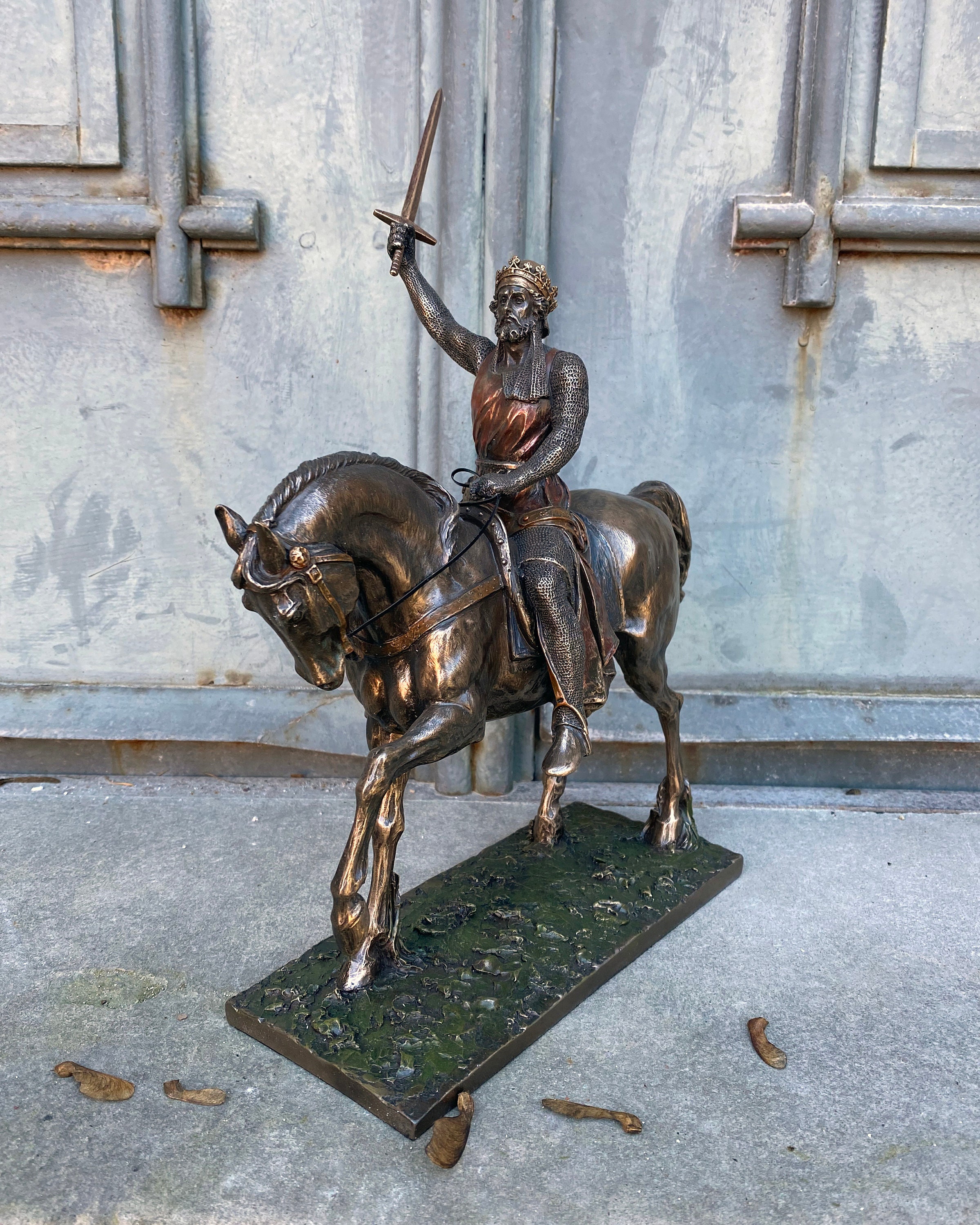Richard I of England on Horse Figurine Richard the Lionheart