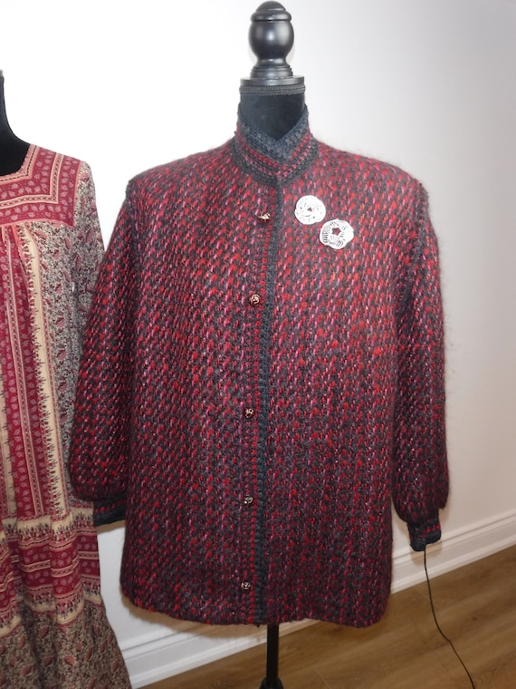 Retro Knitted Jacket with complimentary Retro Broo