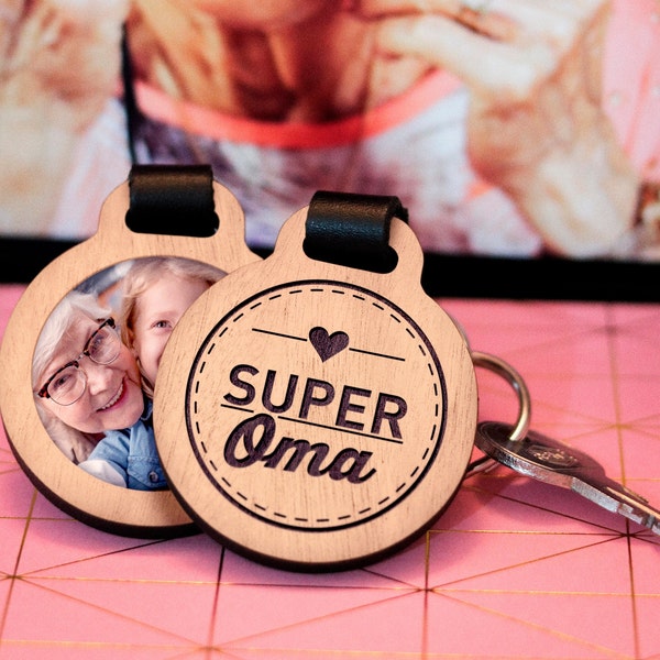 Super Grandma - personalized wooden keychain with photo, gift for grandma, grandmother, photo gift announce baby