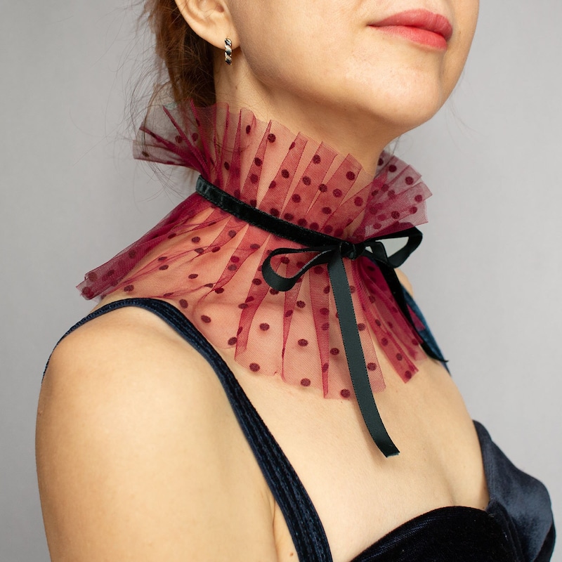 Short Front Ruffle Collar Ruffle Collar - Etsy