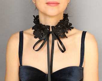 Black detachable collar Black Lace Collar Choker with Satin Ties Gothic or Steampunk Lace Neck Piece Removable black collar for her