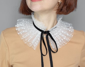 Victorian collar, White ruffled collar with black ribbon , Elizabethan collar, Detachable lace collar,  White neck ruff, False Fake collar