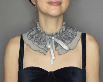 Gray lace collar, Statement  collar, Detachable collar, Removable for women accessories, Frilly collar, Romantic collar