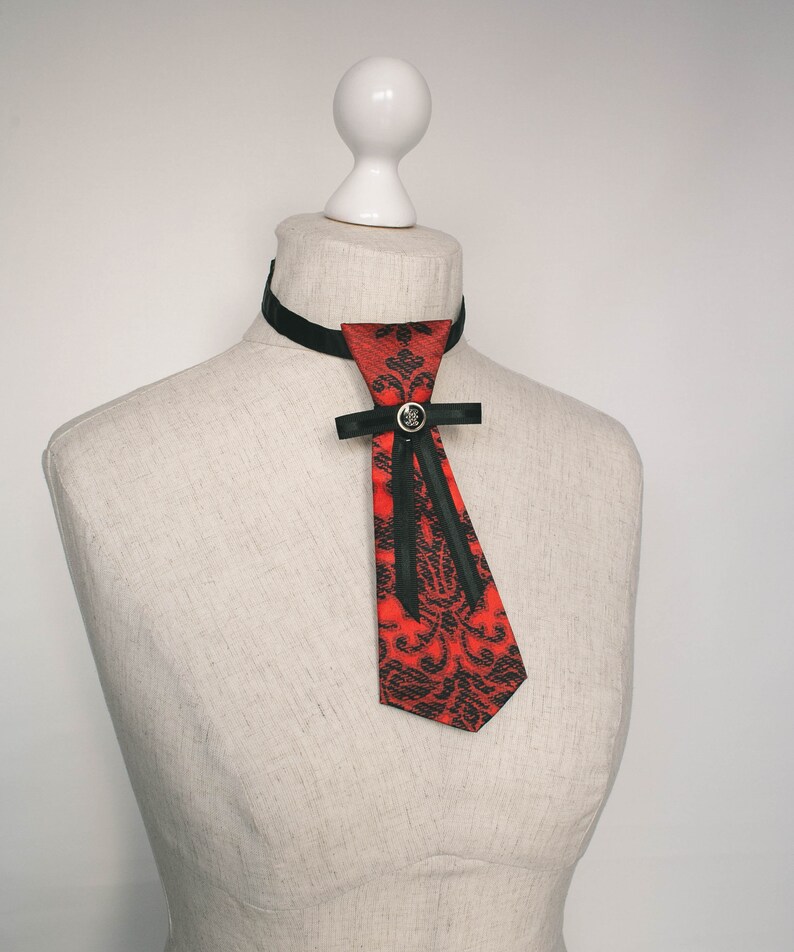 Red women/'s tie with black ribbon Skinny tie for women Women necktie Office wear ladies tie Graduation tie
