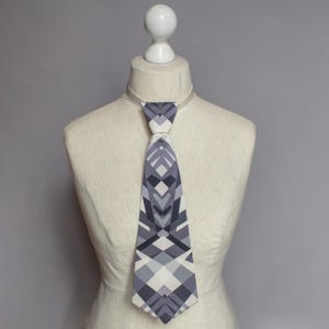Handcrafted Geometric Silk Tie: Black, White & Gray