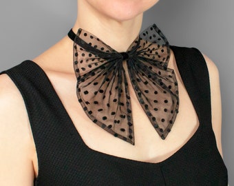 The bow tie choker velvet, Bow necklace, Bow choker, black choker, Choker necklace, Velvet choker, Victorian choker, Red choker,White choker