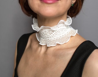 White Lace Choker Collar: Victorian Gothic Adjustable Necklace
