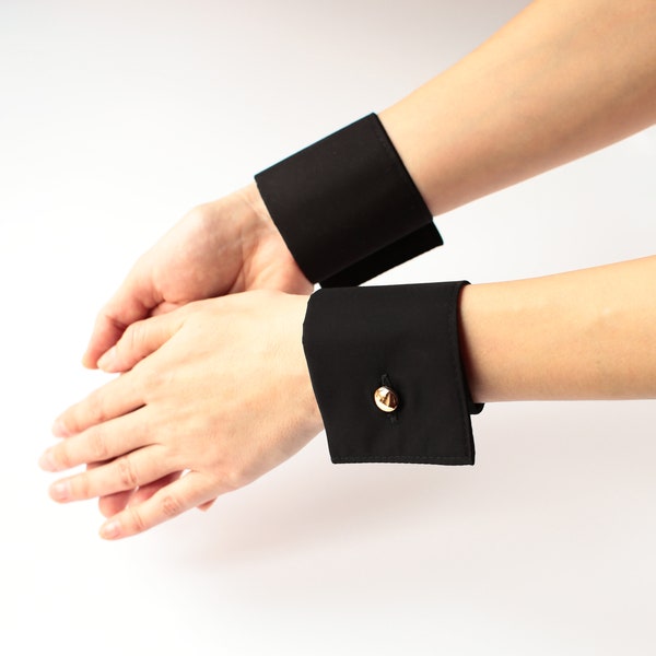 Detachable cuffs Black wrist cuffs Small comfortable cuffs