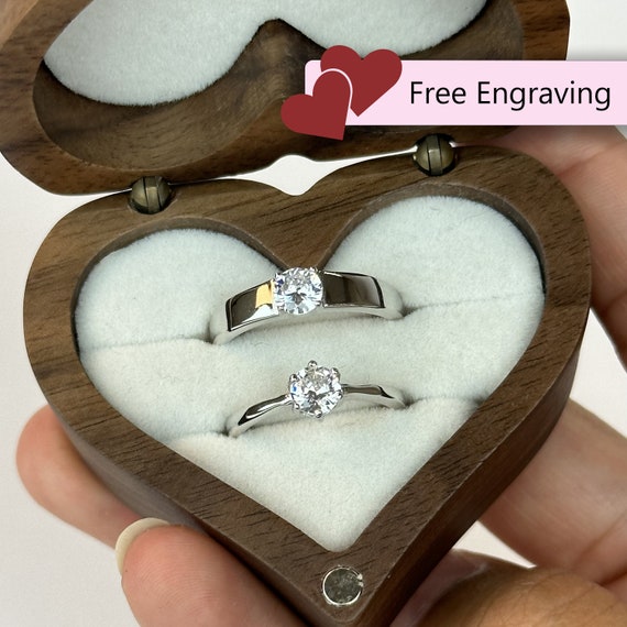 Couples touch rings discount