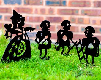 Alice in Wonderland Set 4 Figurines Garden Wedding Party Ornaments Outdoor Decoration Mother's Day Easter Gifts for Her, Wife, Woman Queen