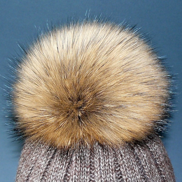 Pompon en fourrure Pompon en fourrure de raton laveur Accessoires en fourrure Fourrure de raton laveur de couleur naturelle Bonnet à pompon en fourrure véritable Grands pompons Pompon amovible Pompon duveteux