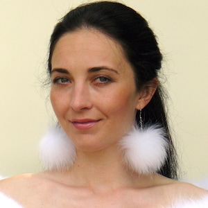White Wedding Earrings for Brides, Bridal Party Earring, Fluffy Earrings Woman, Pompom Earrings, Real Fur Ball Earrings, Bridesmaid Jewelry