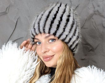 Brown Fur Hat, Mink Hats for Women, Mink Ladies Beanie  display picture 1