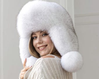 White Real Arctic Fox Fur Trapper Hat With Ear Flaps, One-piece