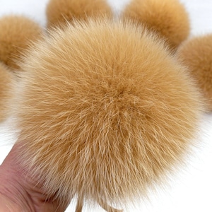 Beige Fur Pompom, Fluffy Fox Fur Pom Pom for Hat, Puff Detachable Pom Pom, Furry Ball, Fluffy Pompo, Fuzzy Bommel, Winter Hat Decoration