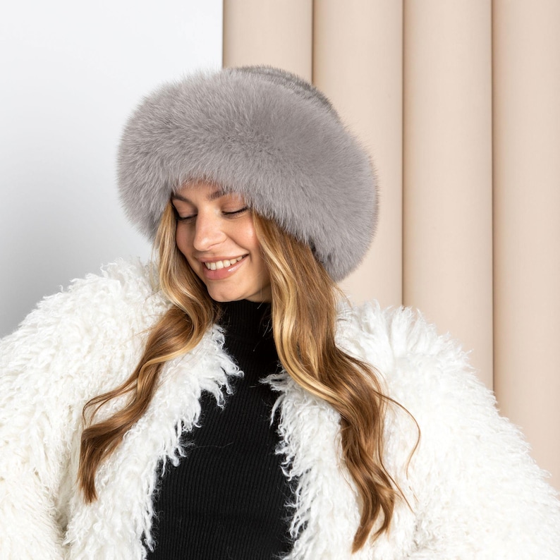 Real Mink Fox Fur Hat For Women Fashion Winter Hat Gray Knitted Hat real-mink-fox-fur-hat-for-women-fashion-winter-hat-gray-knitted-hat