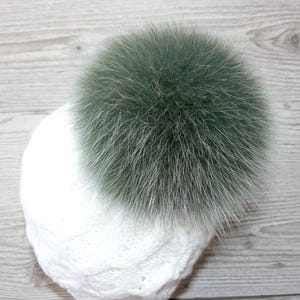 Genuine Fur Pom Pom, Green Furry Pompon for Hat, Fluffy Fur Ball with Ribbon, Fur Bommel