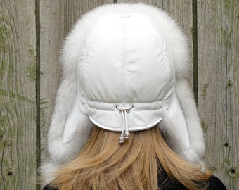 Il Gufo ear-flap faux-shearling hat - White