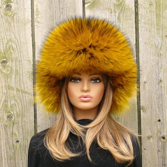 Raccoon Fur Hat for Women, Leather Winter Hat, Handmade  display picture 2