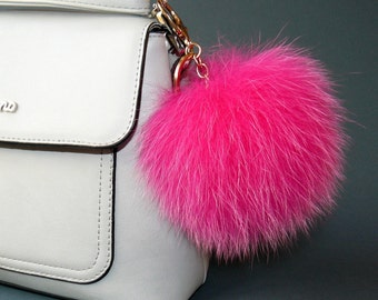 Hot pink fur keychain, Pink pom pom keychain, Fur ball key chain, Furry pink bag charm, Fluffy key fob pompom, Fuzzy key ring, Purse charm