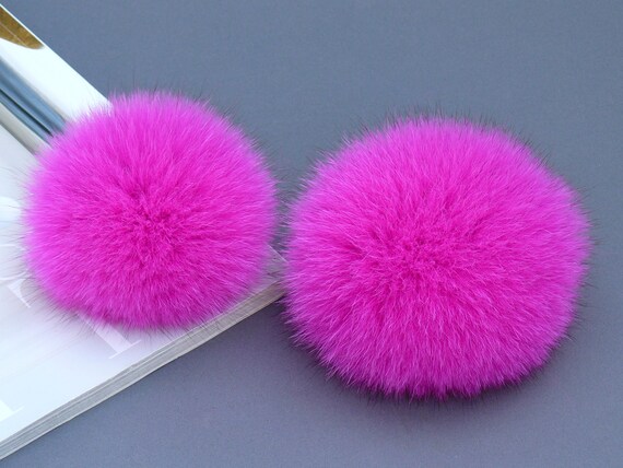 Hot Pink Pom Pom Keychain, Bag Accessory, Boho Fluffy Key Hot Pink Pom Pom Keychain, Bag Accessory, Boho Fluffy Key