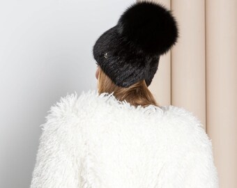 Black Mink Hat for Women, Mink Fur Beanie Hat, Black Fluffy  display picture 1