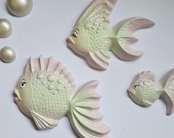 Kitsch Fish Wall Plaque Set (Pale green & pink) - Vintage style, Mid-century, Chalkware, Lefton, Norcrest, Miller, Mermaid, Bathroom decor