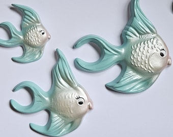 Kitsch Angelfish Wall Plaque Set (Mint & Pearl) - Vintage style, Mid-century, Chalkware, Lefton, Norcrest, Mermaid, Bathroom decor, Fish