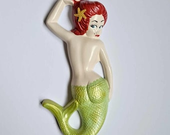 Kitsch Mermaid Wall Plaque (Red & Green) - Vintage style chalkware, Mid-century, 50s, Lefton, Norcrest, Bathroom Decor