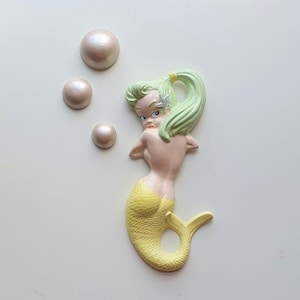 Kitsch Mermaid Wall Plaque (Lemon and Lime) - Vintage style chalkware, Mid-century, 50s, Lefton, Norcrest, Bathroom Decor