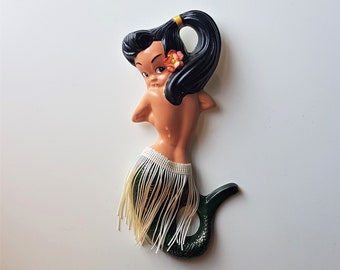 Kitsch Hawaiian Mermaid Wall Plaque - Vintage style retro chalkware, Lefton, Norcrest, Rockabilly, Tretchikoff, Tiki Bar decor