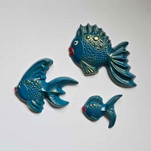 Kitsch Fish Wall Plaque Set (Teal & Gold) - Vintage style, Mid-century, Chalkware, Lefton, Norcrest, Miller, Mermaid, Bathroom decor, Fish
