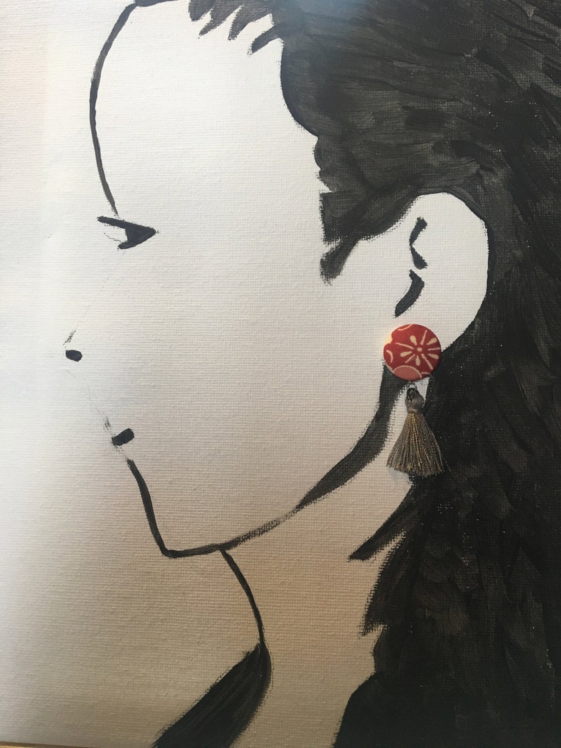 Kimono stud earrings with tassels