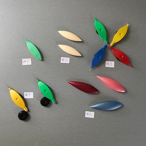 Navettes de frivolité 3,00-3,50 - choisissez entre style trèfle, style celluloïd, style aéro ou plastique métallisé avec pointe