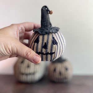 Handmade Halloween Primitive Pumpkin Jack-o-Lanterns