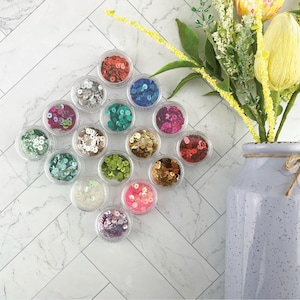 4mm flat sequins / Craft Supplies