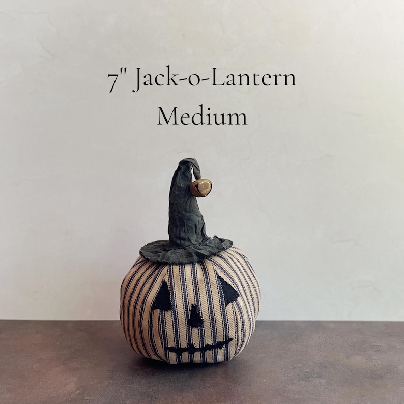 Handmade Halloween Primitive Pumpkin Jack-o-Lanterns Seasonal Decor Single 7" Medium Jack-o-Lantern