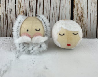 Completed Heads / MmmCrafts Santa Claus and Mrs. Claus Twas the Night Ornament Series Kit / Ornament Supply Kit