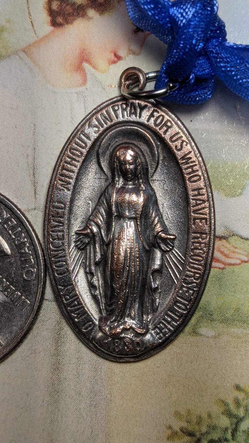 Vintage Rustic Old Virgin Mary Religious Miraculous Medal Pendant Heavier Weight