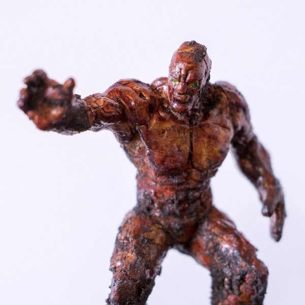 Clay Golem painted moni