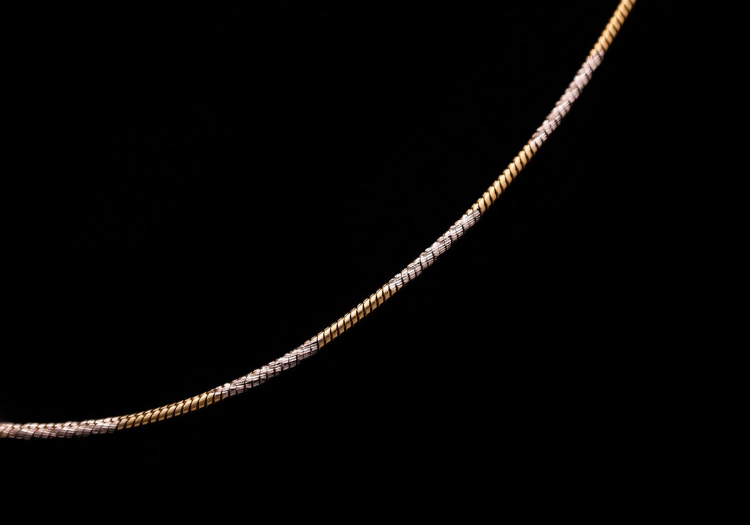 WJD Exclusives 925 Sterling Silver 2.5mm Solid Round Box Chain Necklace – 24 Inch – Made In Italy