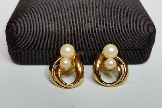 Avon Gold and Pearl Post Earrings - image 2