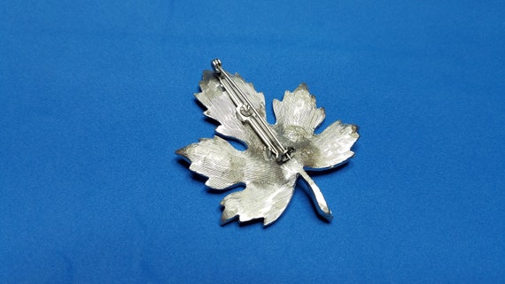 Silver Tone and Rhinestone Leaf Brooch - image 2