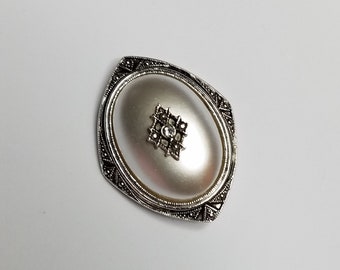 Avon Pin Pendant