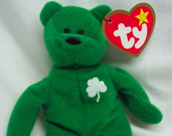 Teddy Bear 赤い鼻 緑の服 il_1080xN.6463309782_d92l.jpg