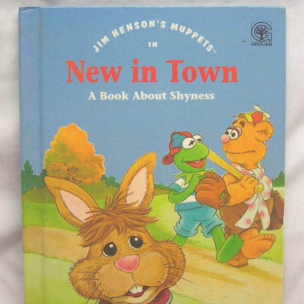 Vintage 1992 Jim Henson THE MUPPETS New In Town Book Hardcover Benny Bunny About Shyness Joel Schick Ellen Weiss