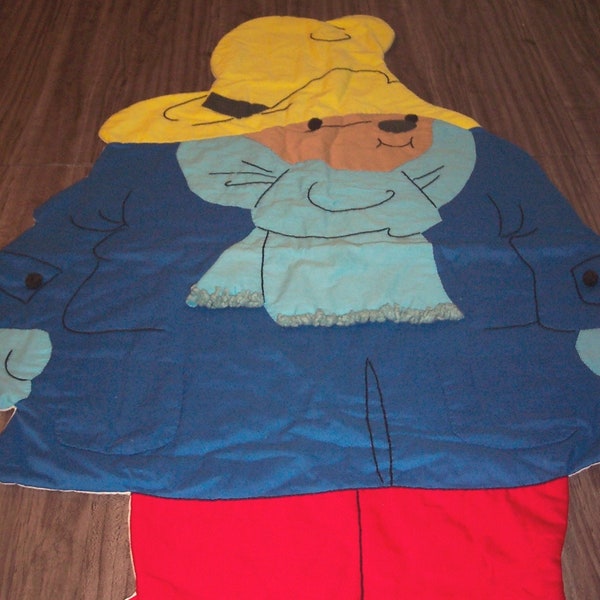 Couverture matelassée pour enfants vintage PADDINGTON BEAR, jeté de couette des années 80, lit de bébé bambin fait maison 35 X 53