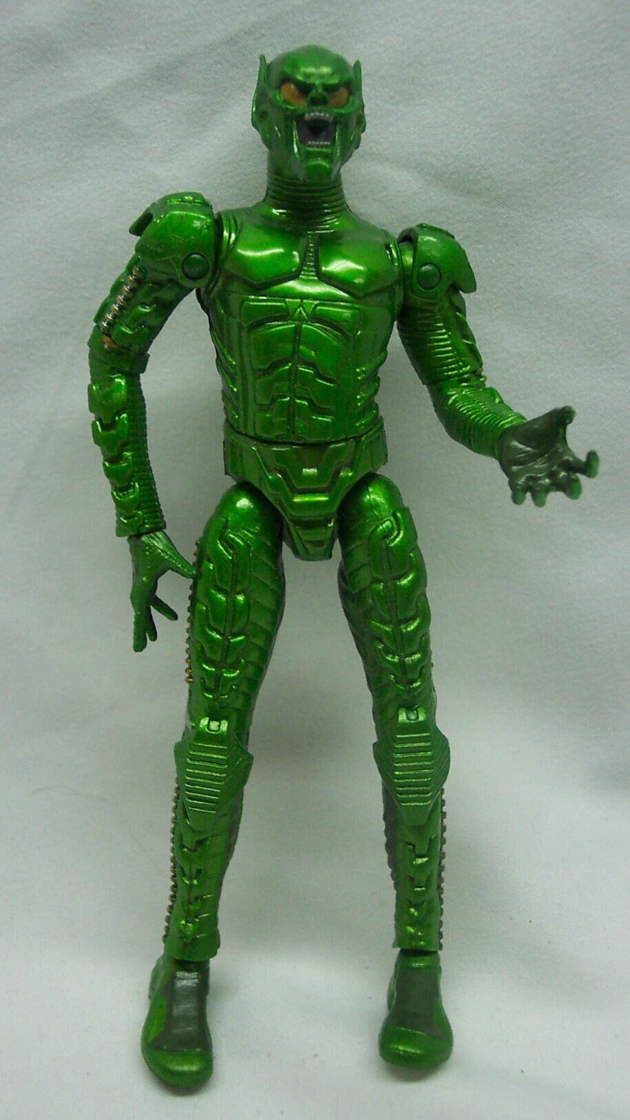 Marvel tobey maguire spiderman symbiote figure Green goblin