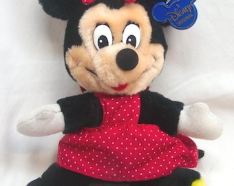 Vintage 1980's Walt Disney Original MINNIE MOUSE 8" Plush Stuffed Animal Toy